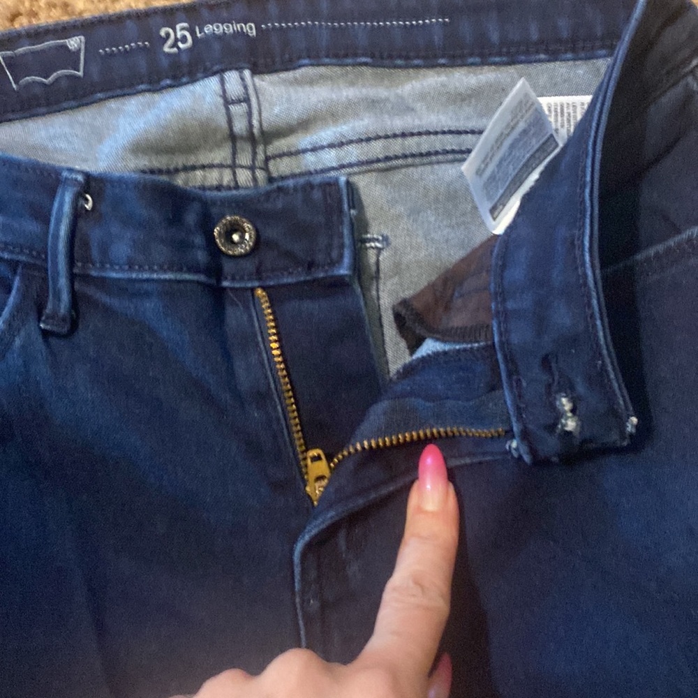 Jeans - Picture 3 of 9